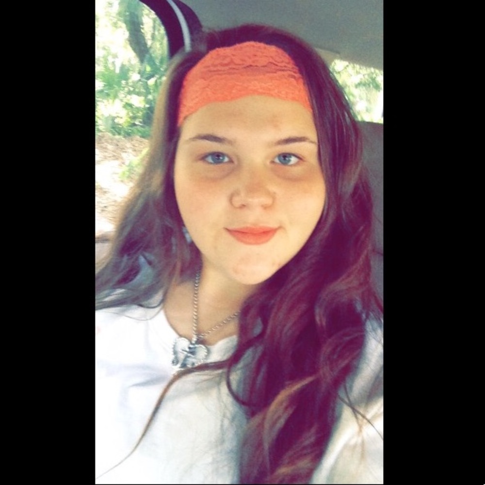 Meet your Posher, Kassidy